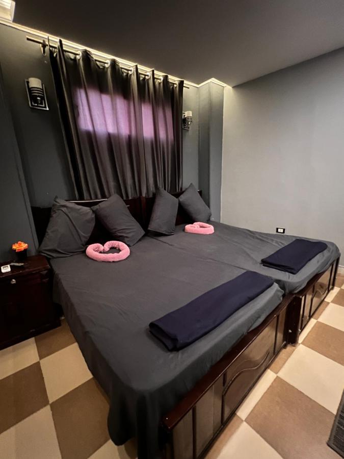 Amigo Pyramids Inn Каир Экстерьер фото
