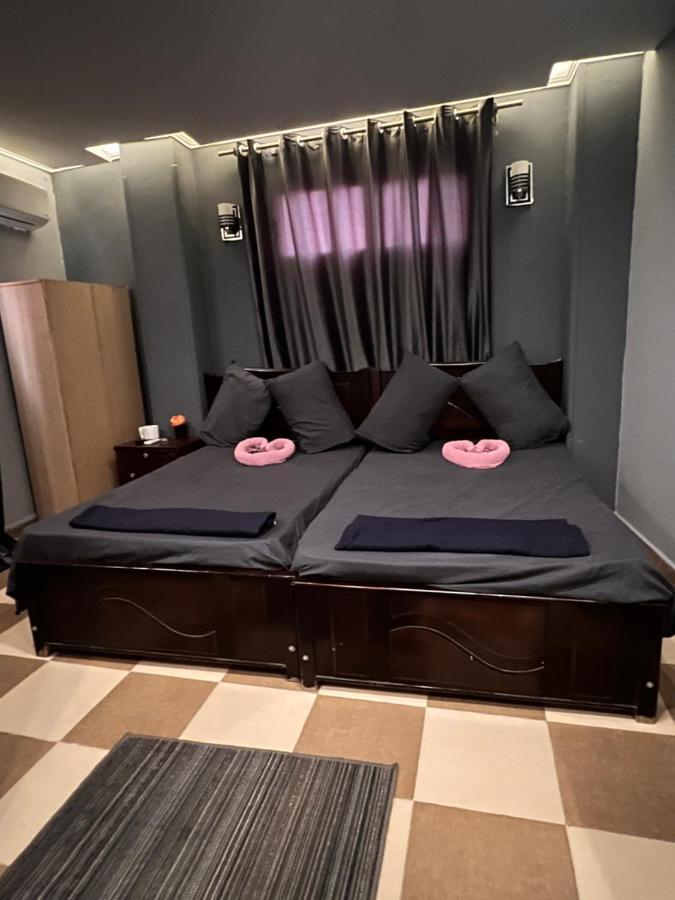 Amigo Pyramids Inn Каир Экстерьер фото