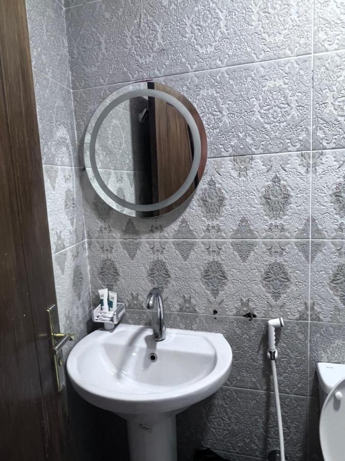 Amigo Pyramids Inn Каир Экстерьер фото